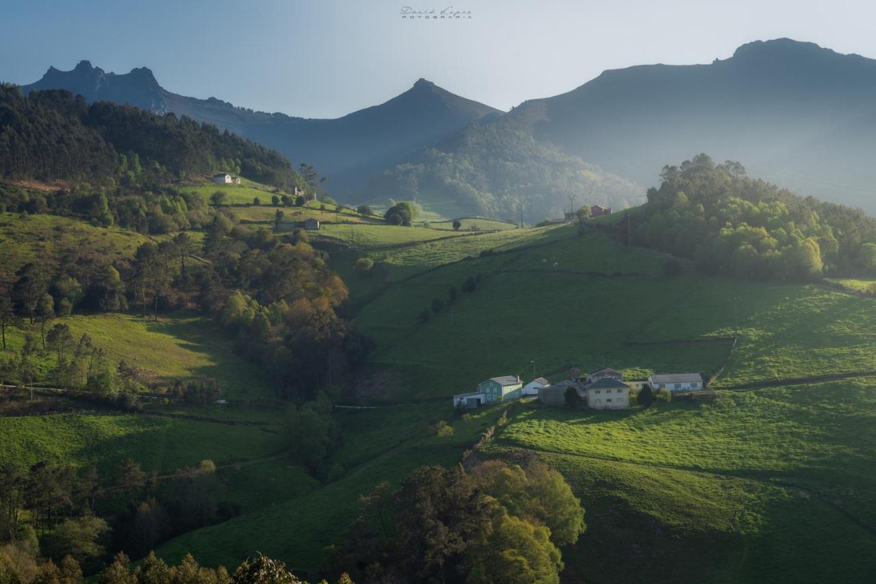 Hotel Rural La Sobreisla プエルト・デ・ベガ エクステリア 写真